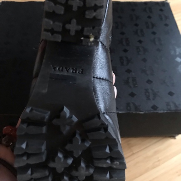 Prada boots size 36 - Picture 8 of 8